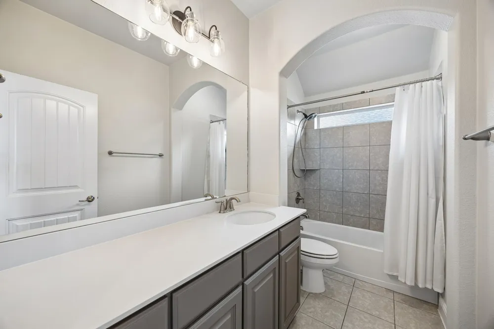 6827 Sunshade Lane Dallas, TX 75236