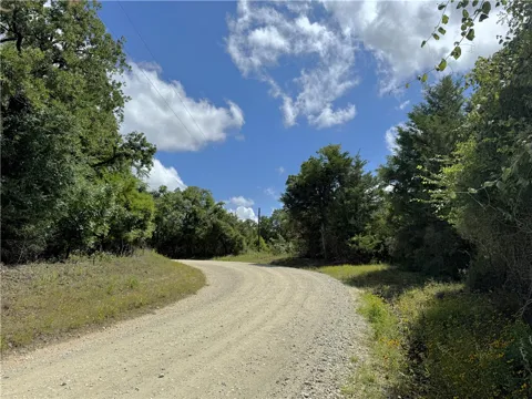 Pin Oak Road
