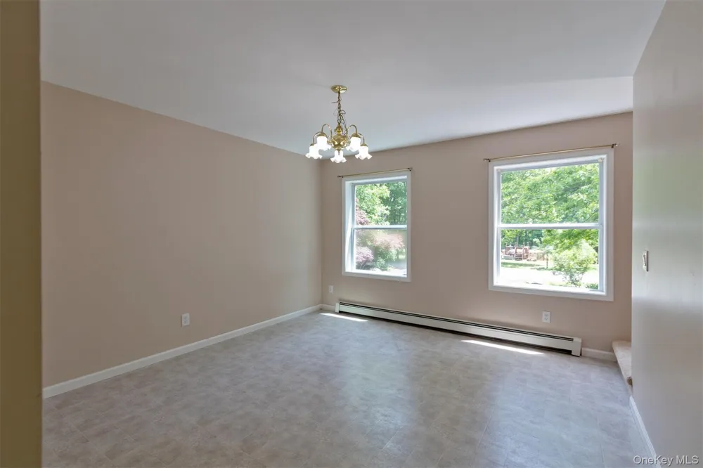 10 Lairds Court Cairo, NY 12413