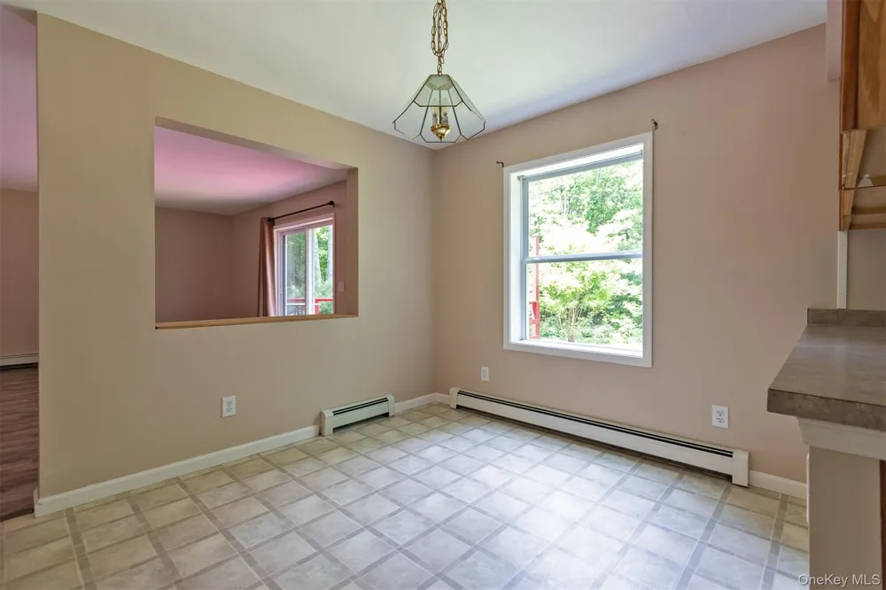 10 Lairds Court Cairo, NY 12413