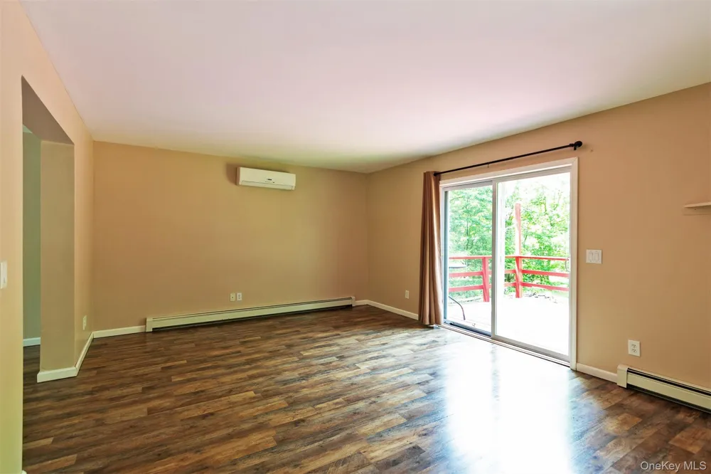 10 Lairds Court Cairo, NY 12413