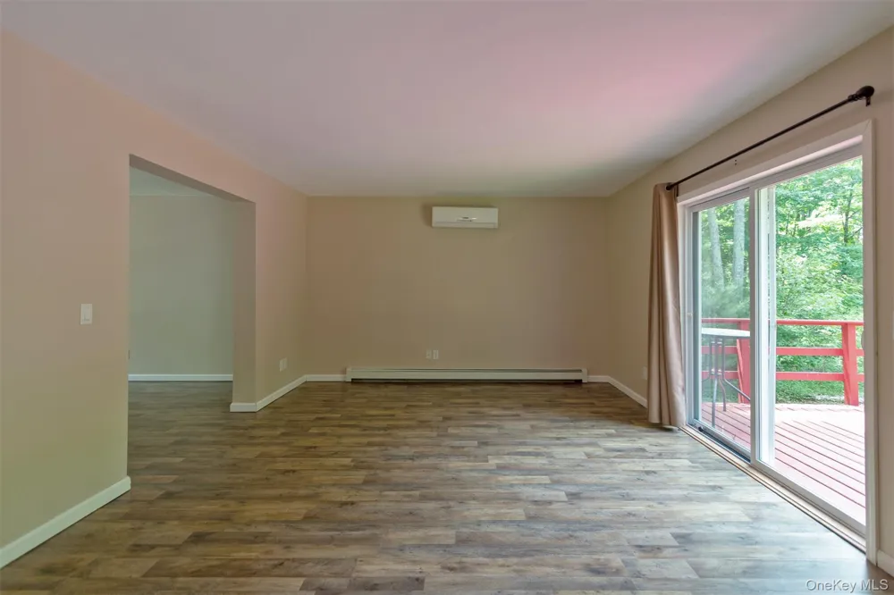10 Lairds Court Cairo, NY 12413