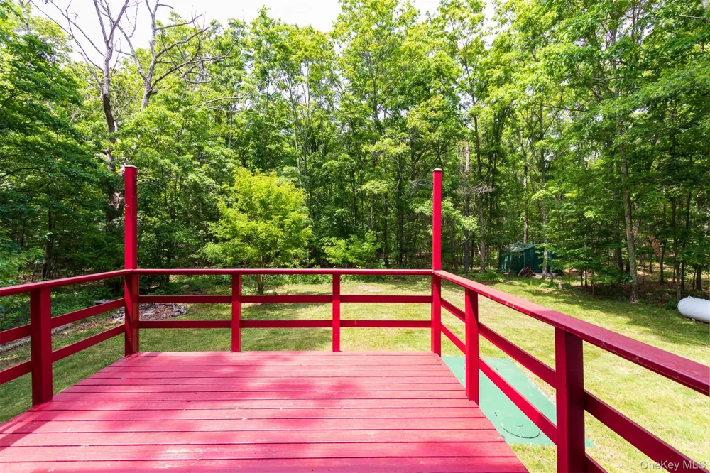 10 Lairds Court Cairo, NY 12413