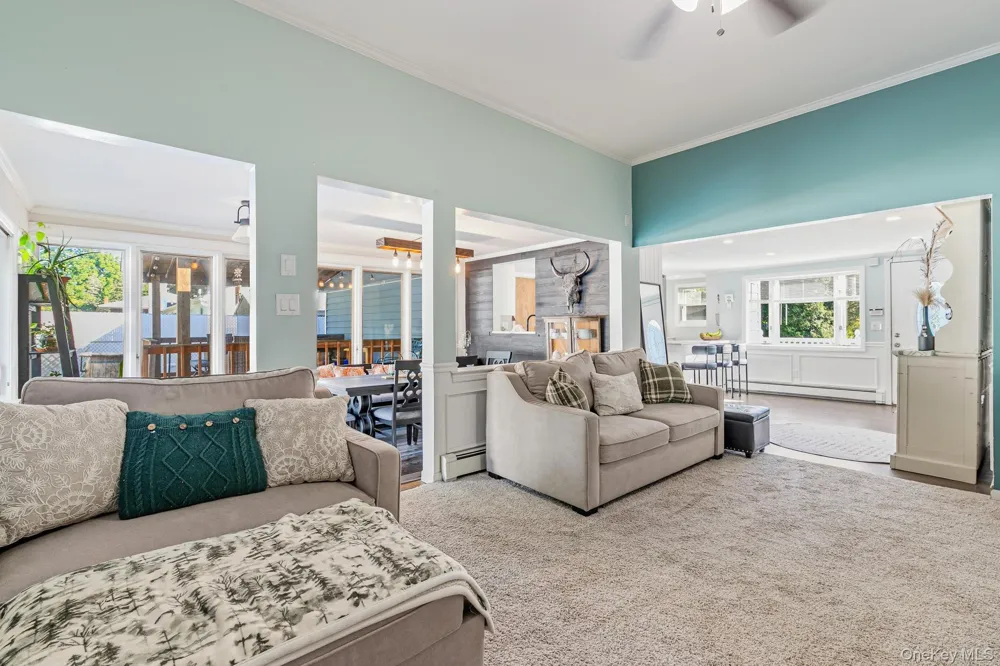 33 Lillian Road Nesconset, NY 11767