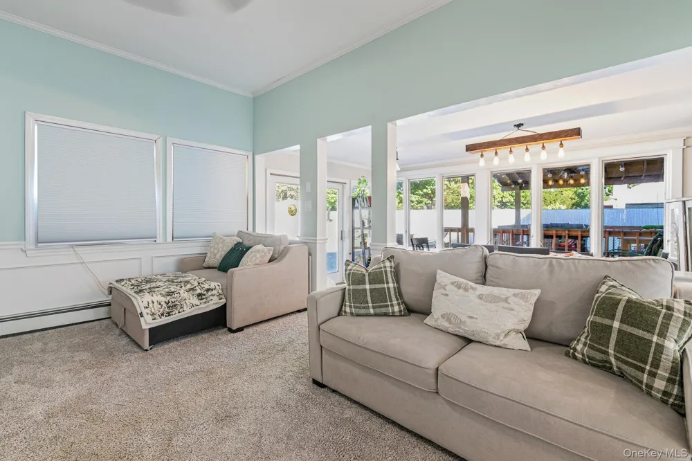33 Lillian Road Nesconset, NY 11767