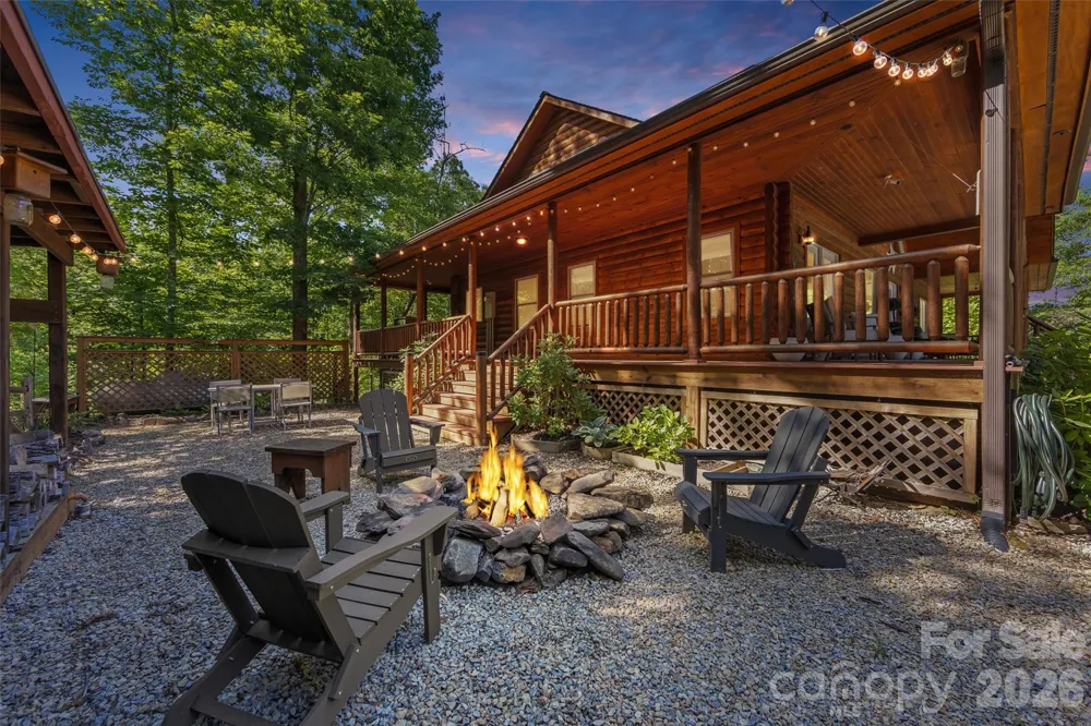 128 Hummingbird Lane Almond, NC 28702