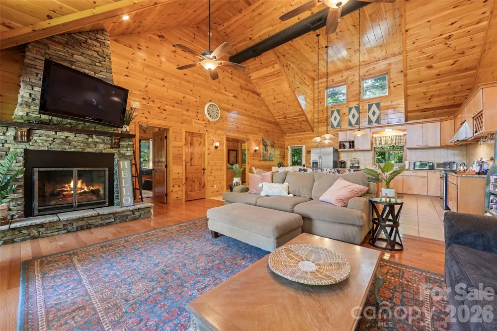 128 Hummingbird Lane Almond, NC 28702