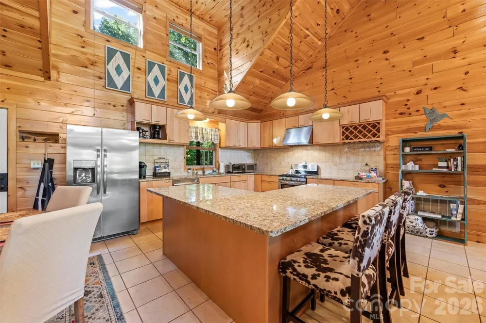 128 Hummingbird Lane Almond, NC 28702