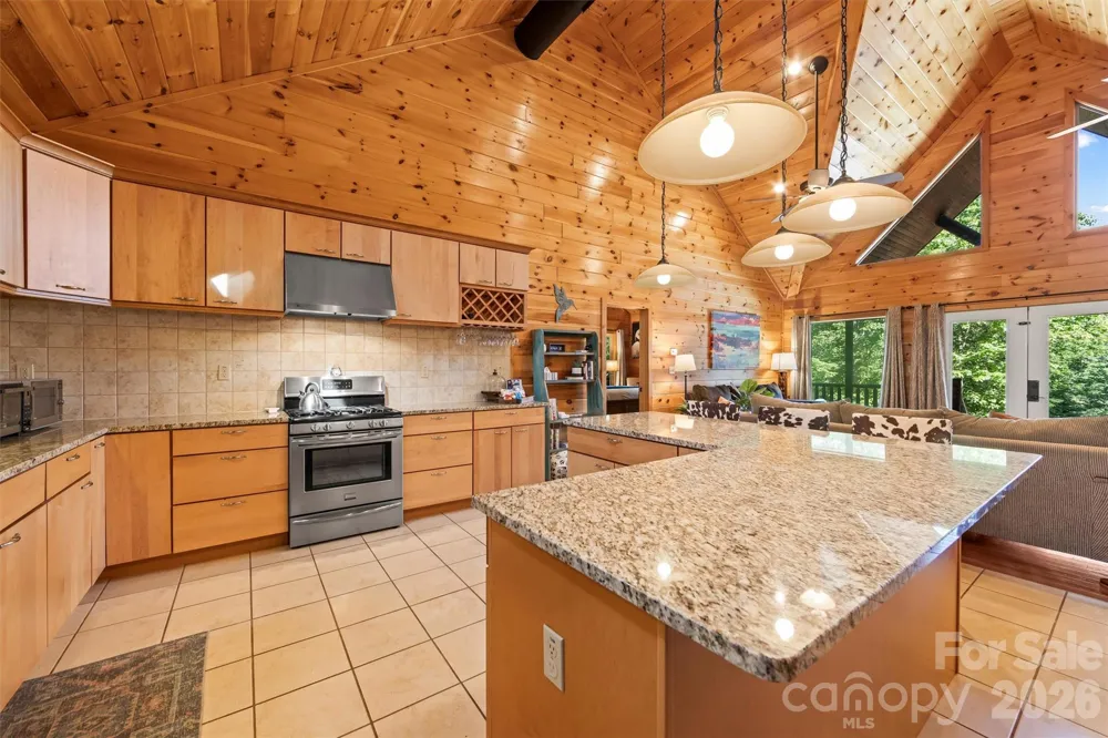 128 Hummingbird Lane Almond, NC 28702