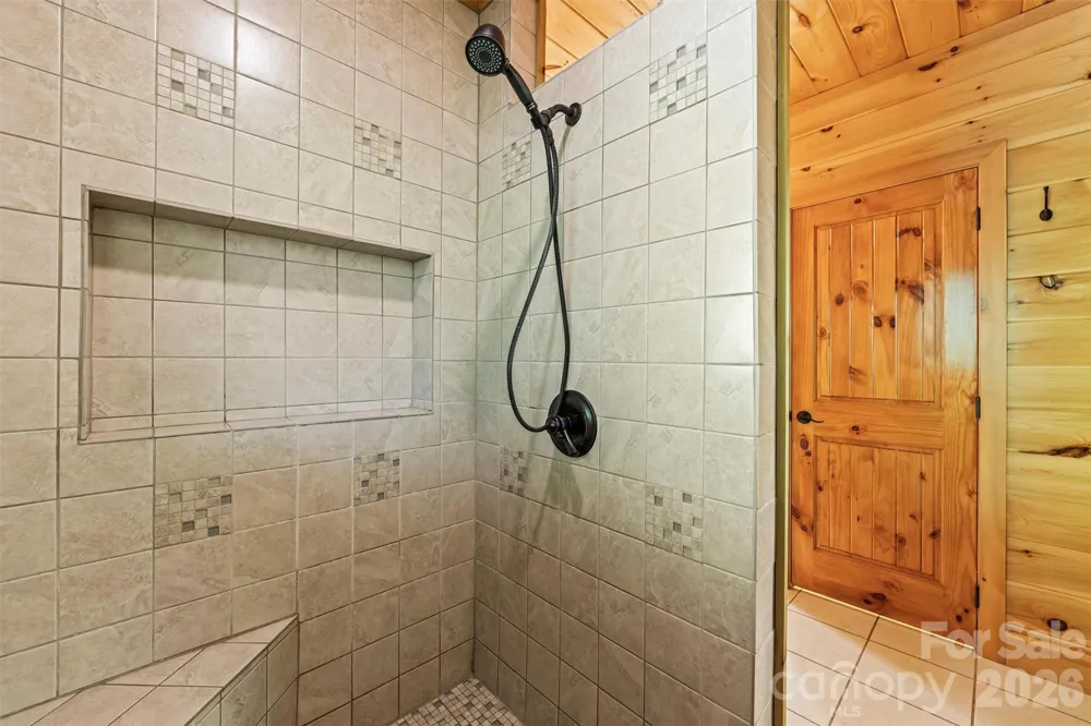 128 Hummingbird Lane Almond, NC 28702