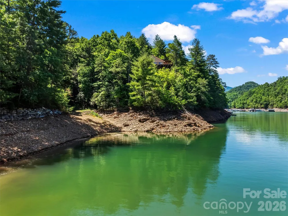 128 Hummingbird Lane Almond, NC 28702
