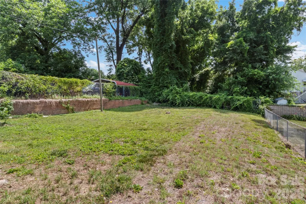 2805 Bon Air Avenue Winston Salem, NC 27105