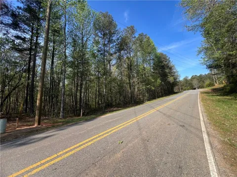 6425 Anderson Lake Road