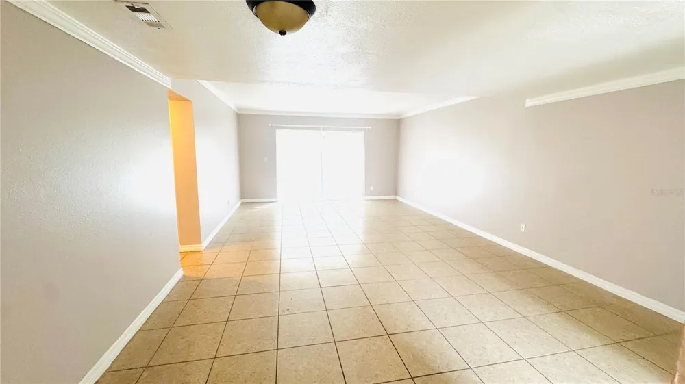 5508 POKEWEED COURT #146 Tampa, FL 33617