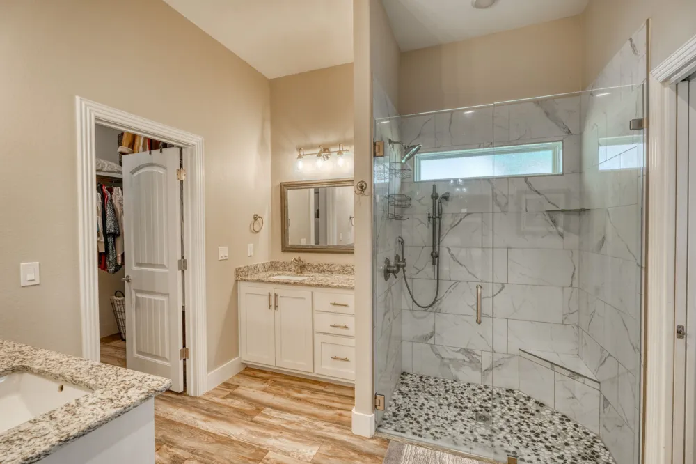 105 Buffalo Bend Lampasas, TX 76550