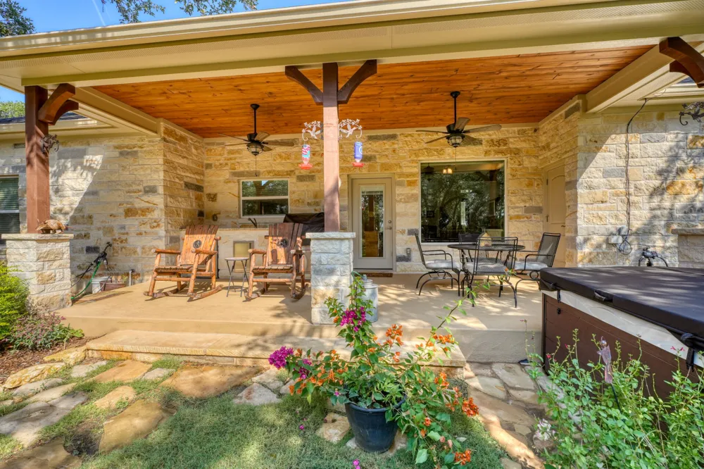 105 Buffalo Bend Lampasas, TX 76550
