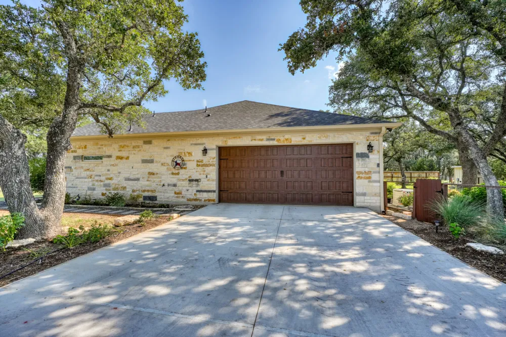 105 Buffalo Bend Lampasas, TX 76550