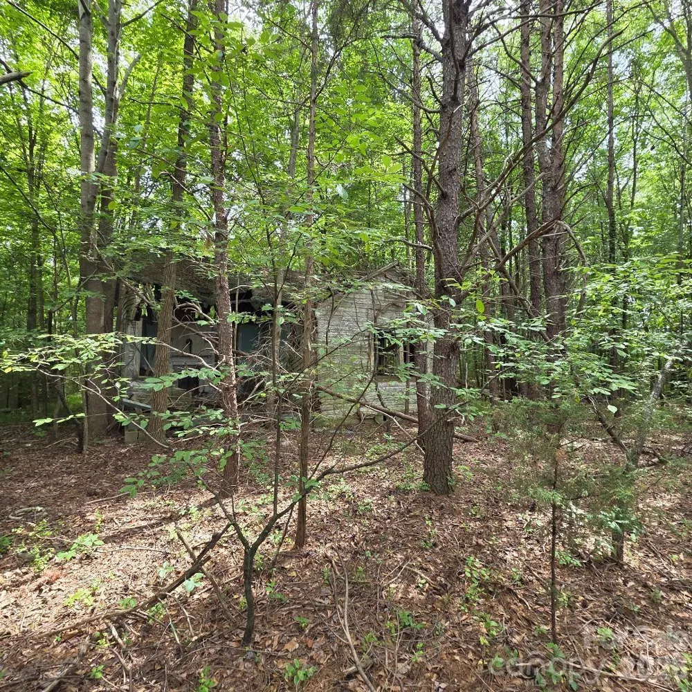 550 E Cherokee Street Blacksburg, SC 29702