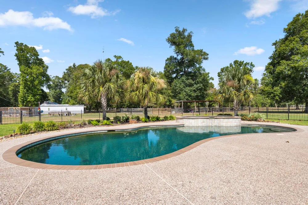 20585 Sh 146 Liberty, TX 77575