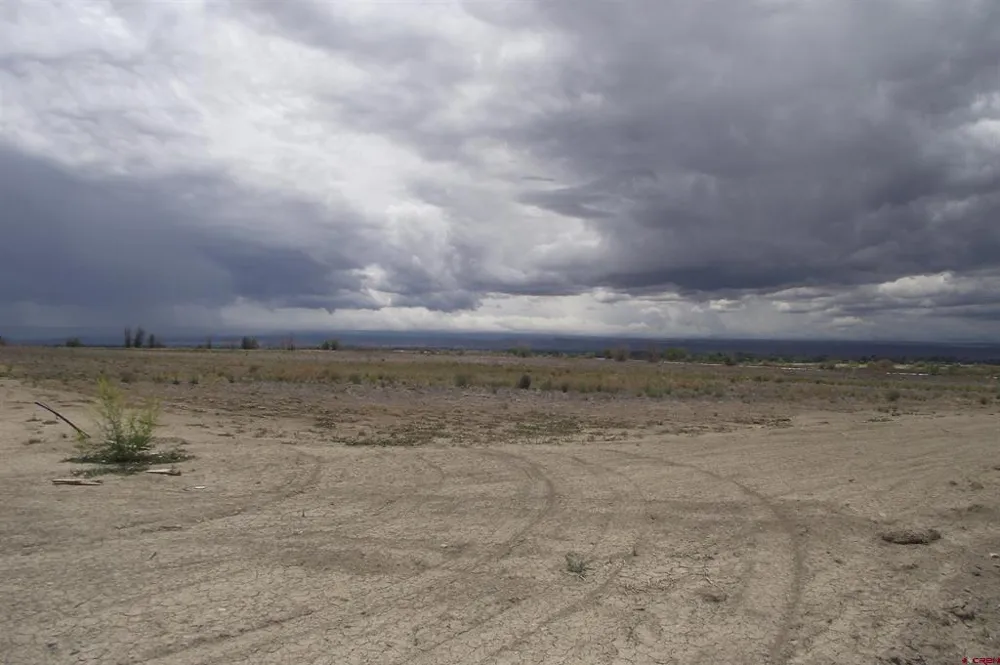 4 1900 ROAD Delta, CO 81416