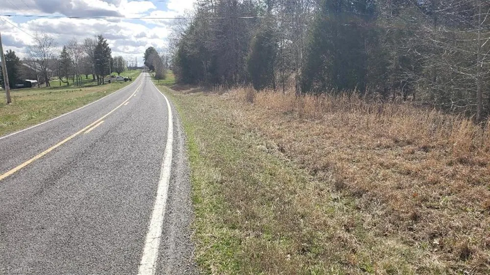 833 Calahaln Road Mocksville, NC 27028