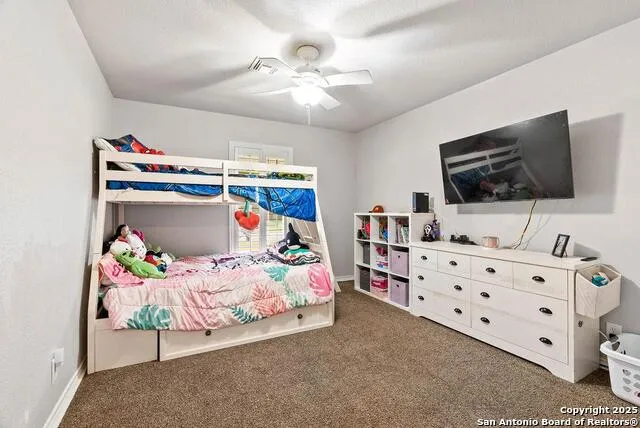 1404 Las Palmas Beeville, TX 78102
