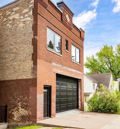 24 W 5th Street