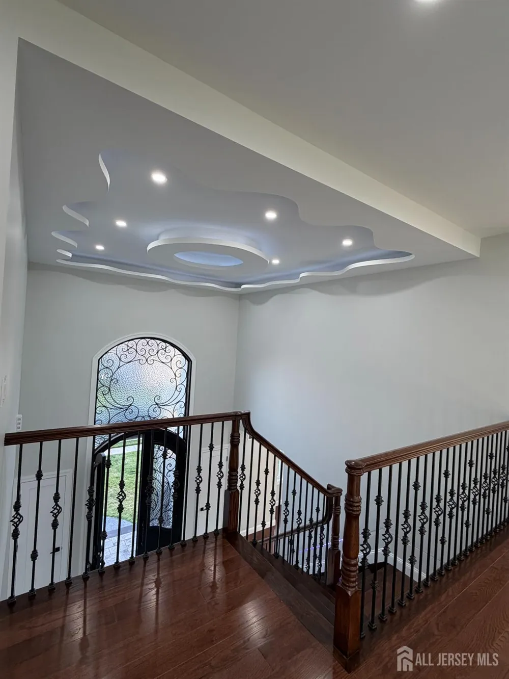 40 Wright Street Iselin, NJ 08830