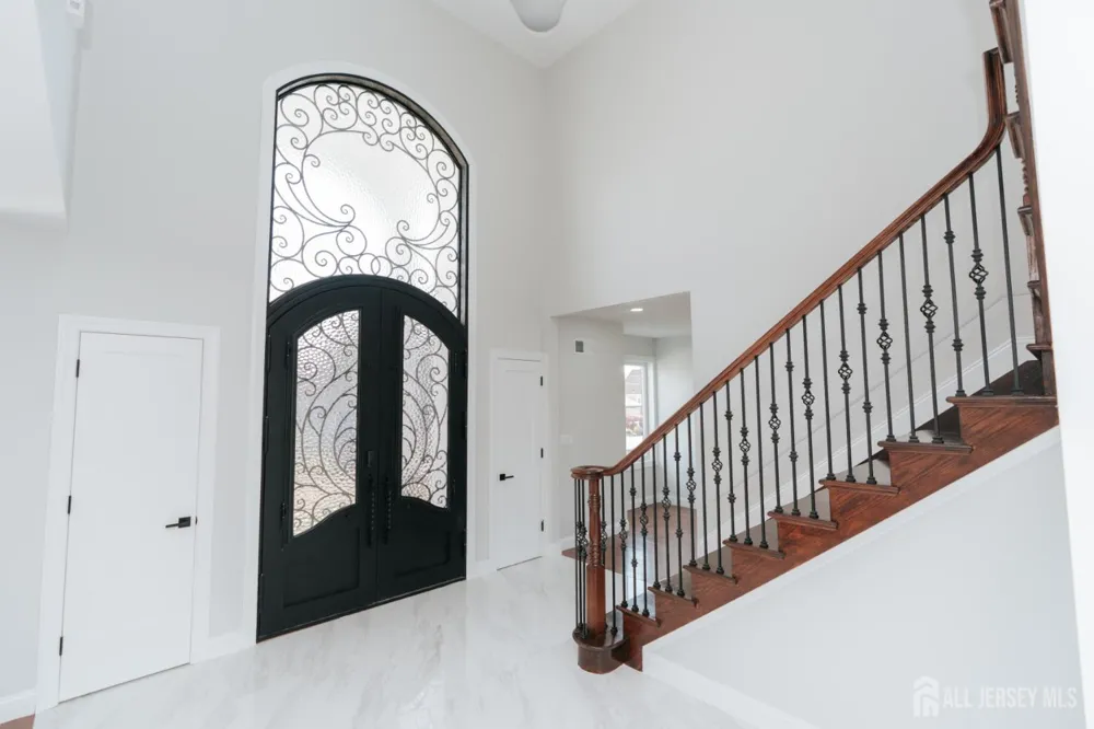 40 Wright Street Iselin, NJ 08830
