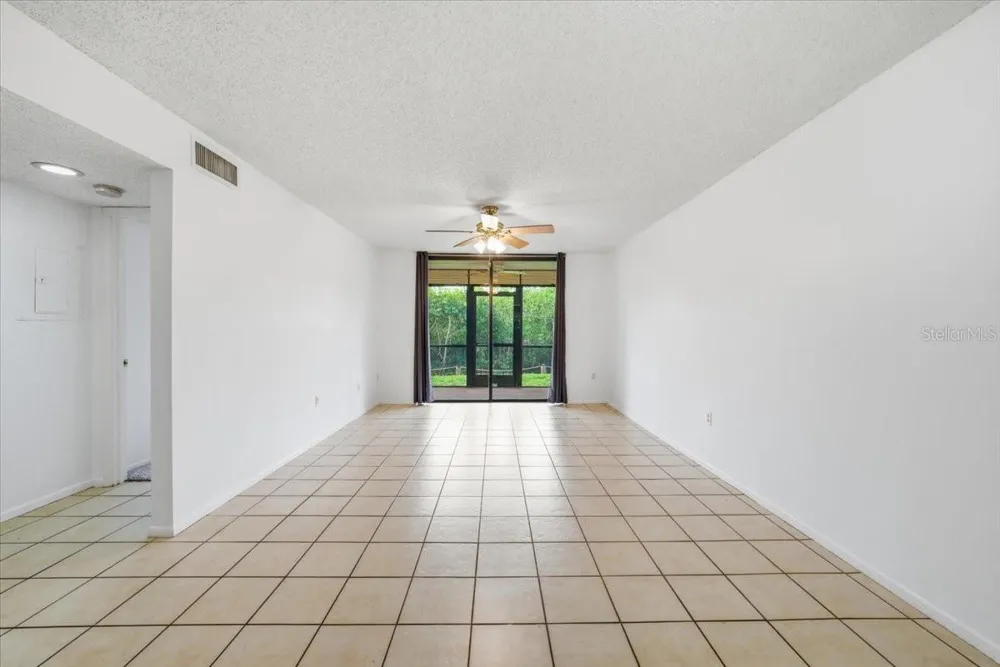 1332 PASADENA AVENUE S #102 South Pasadena, FL 33707