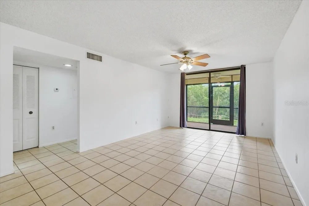 1332 PASADENA AVENUE S #102 South Pasadena, FL 33707