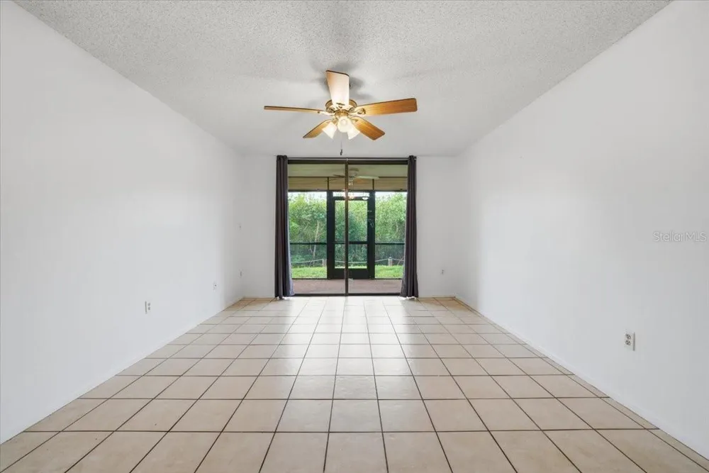 1332 PASADENA AVENUE S #102 South Pasadena, FL 33707