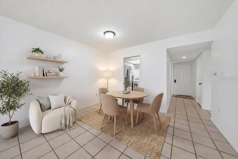 1332 PASADENA AVENUE S #102 South Pasadena, FL 33707