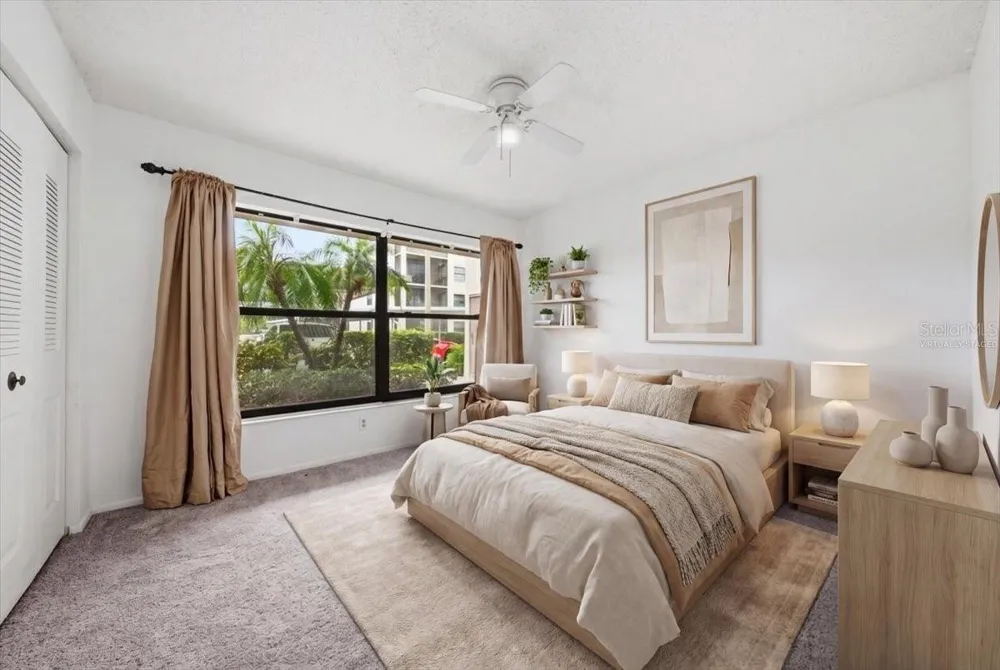 1332 PASADENA AVENUE S #102 South Pasadena, FL 33707