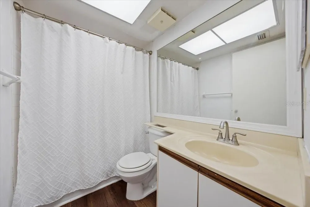 1332 PASADENA AVENUE S #102 South Pasadena, FL 33707
