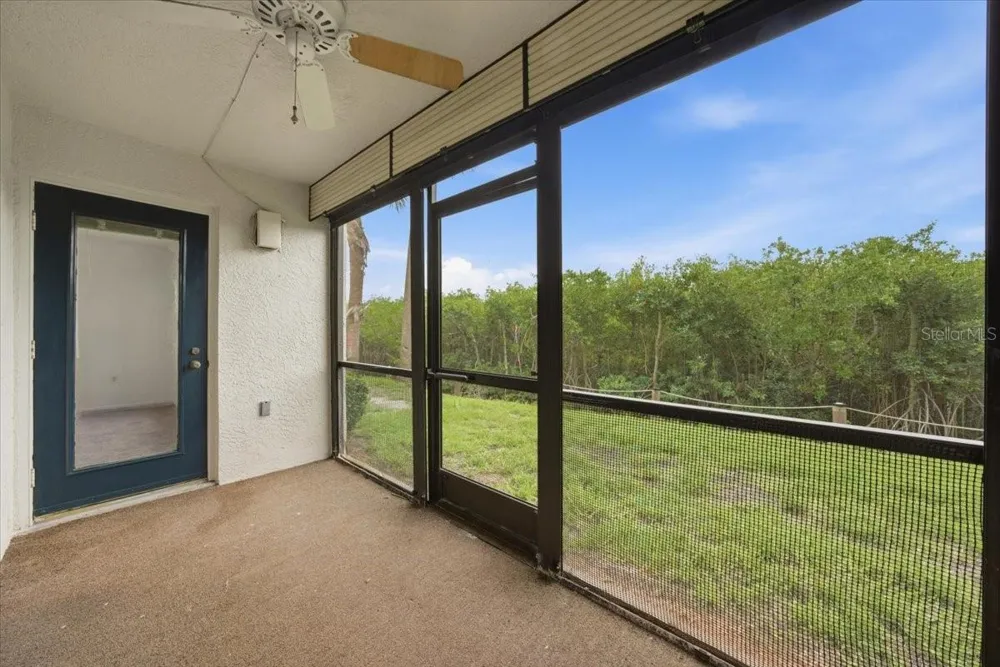 1332 PASADENA AVENUE S #102 South Pasadena, FL 33707