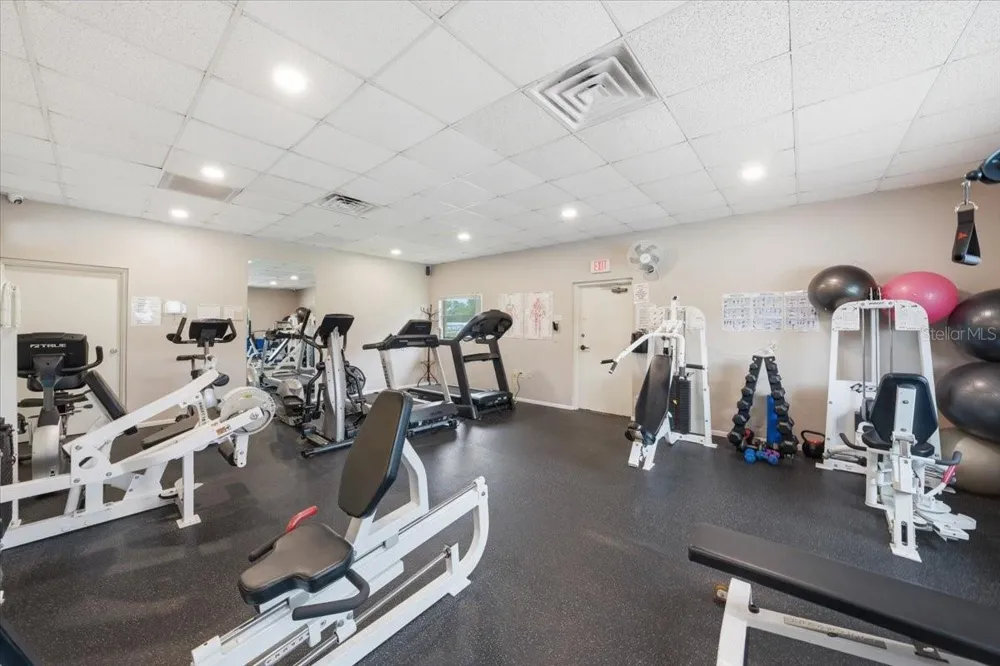 1332 PASADENA AVENUE S #102 South Pasadena, FL 33707