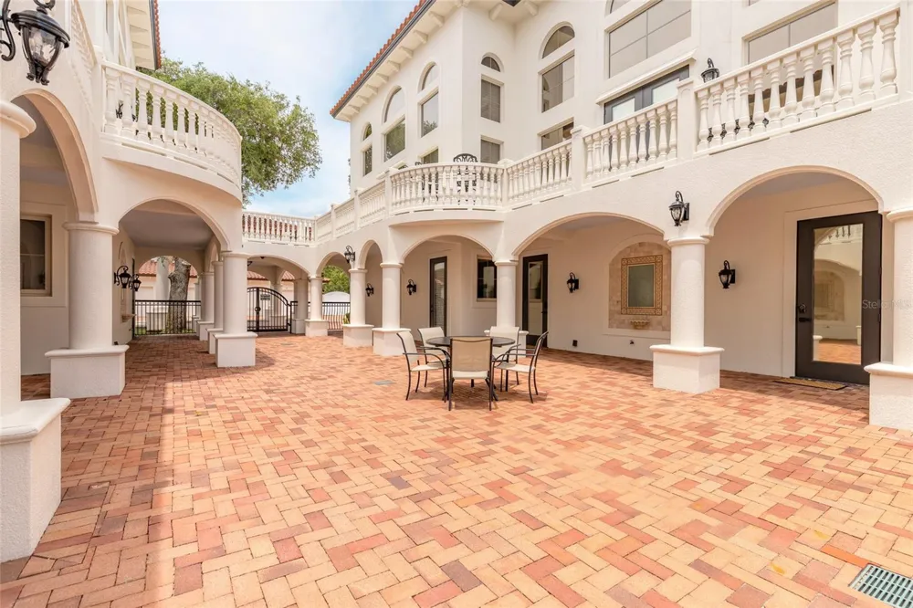 5090 RIVERSIDE DRIVE #103 Port Orange, FL 32127