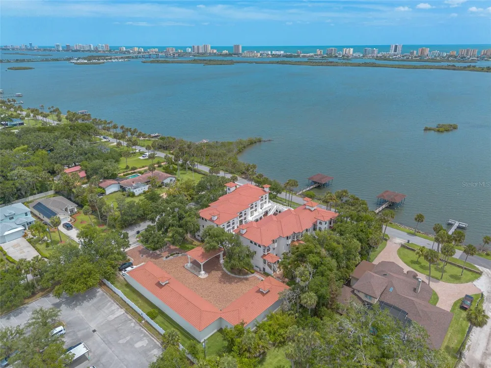 5090 RIVERSIDE DRIVE #103 Port Orange, FL 32127