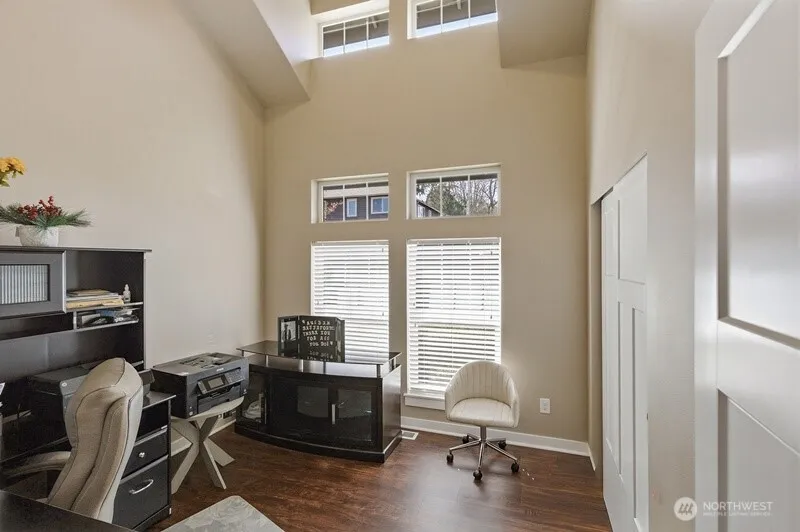 33852 56th Place S Auburn, WA 98001