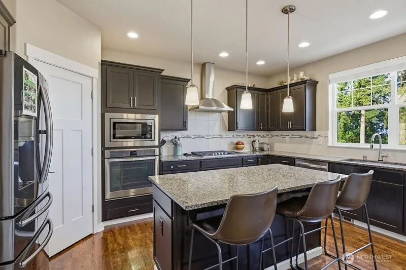 33852 56th Place S Auburn, WA 98001