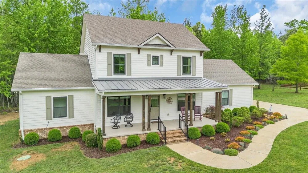 2564 Raulston Falls Road Jasper, TN 37347