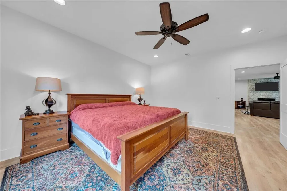 2564 Raulston Falls Road Jasper, TN 37347