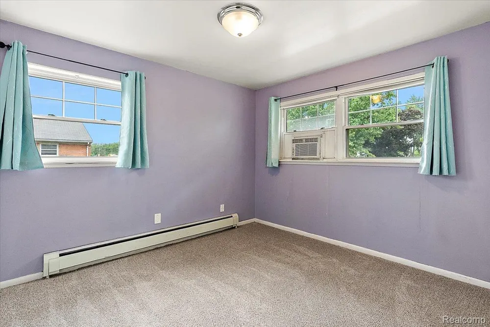 3211 Benjamin Avenue #13 Royal Oak City, MI 48073