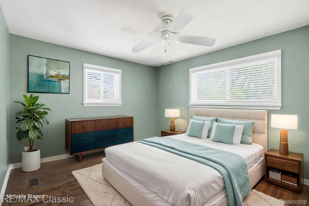 1842 Chaucer Avenue Madison Heights City, MI 48071