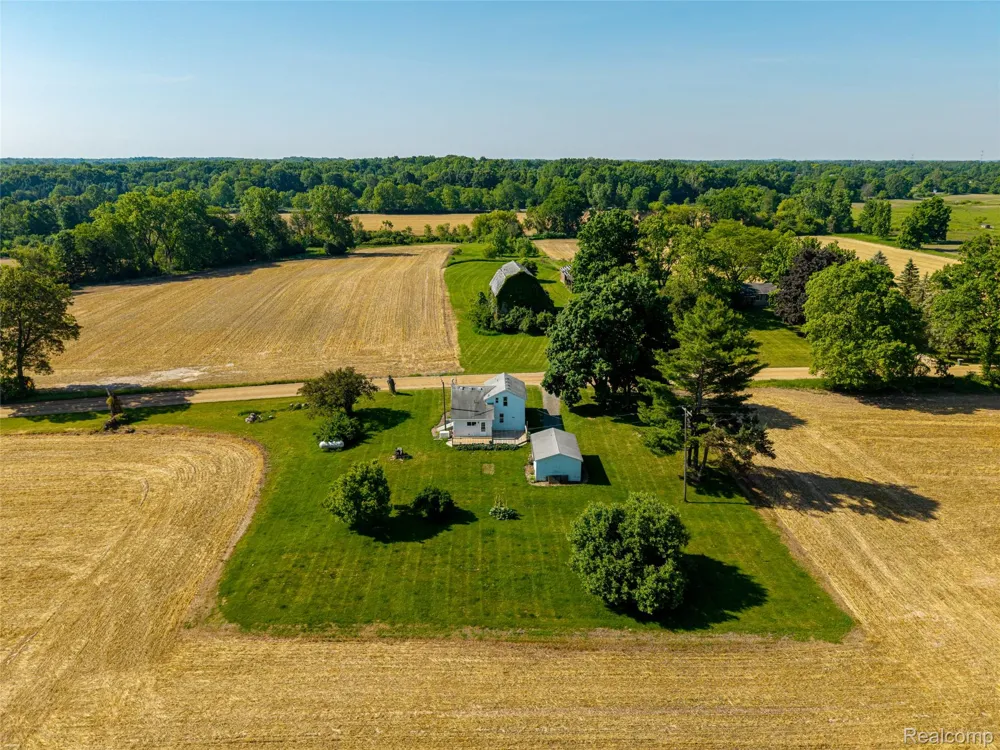 2851 Dancer Road Lima Township, MI 48130
