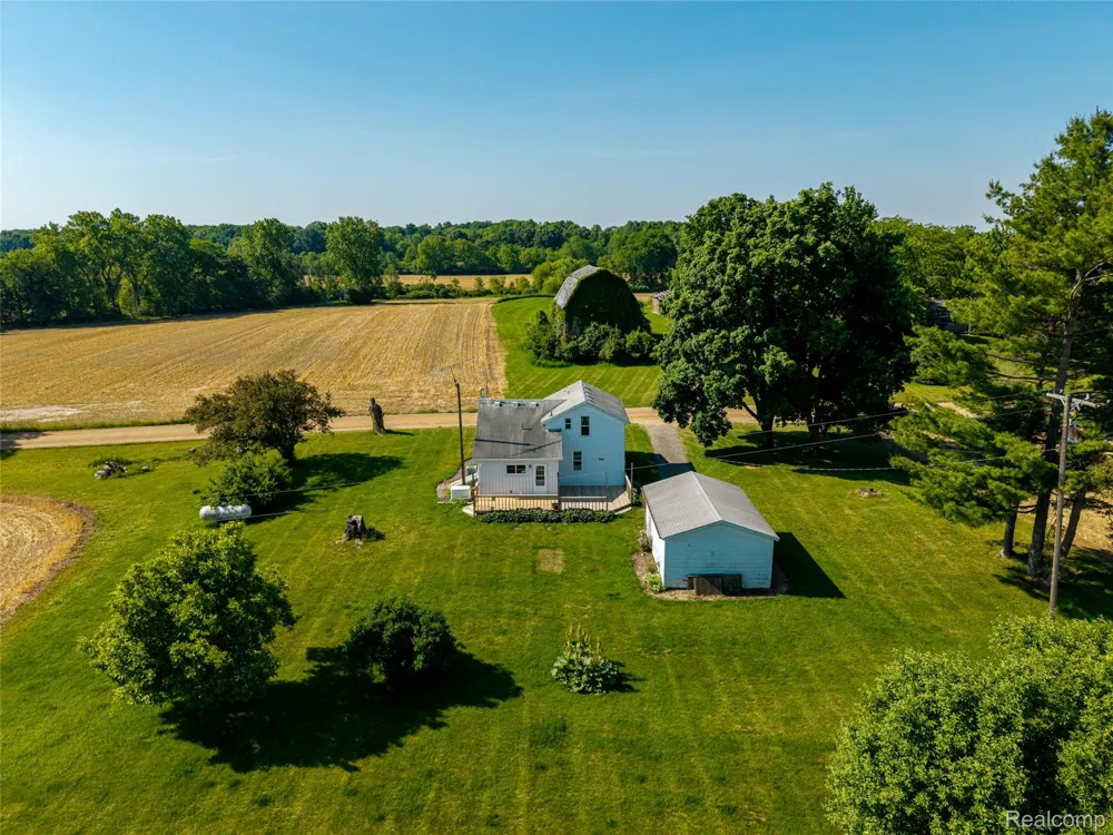 2851 Dancer Road Lima Township, MI 48130