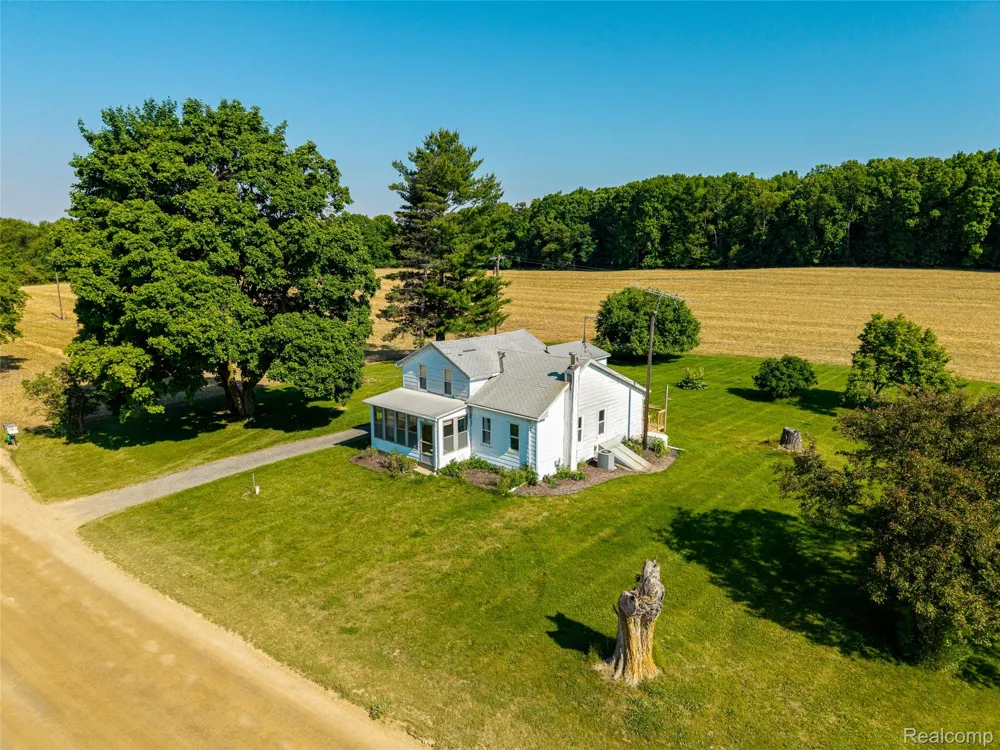 2851 Dancer Road Lima Township, MI 48130