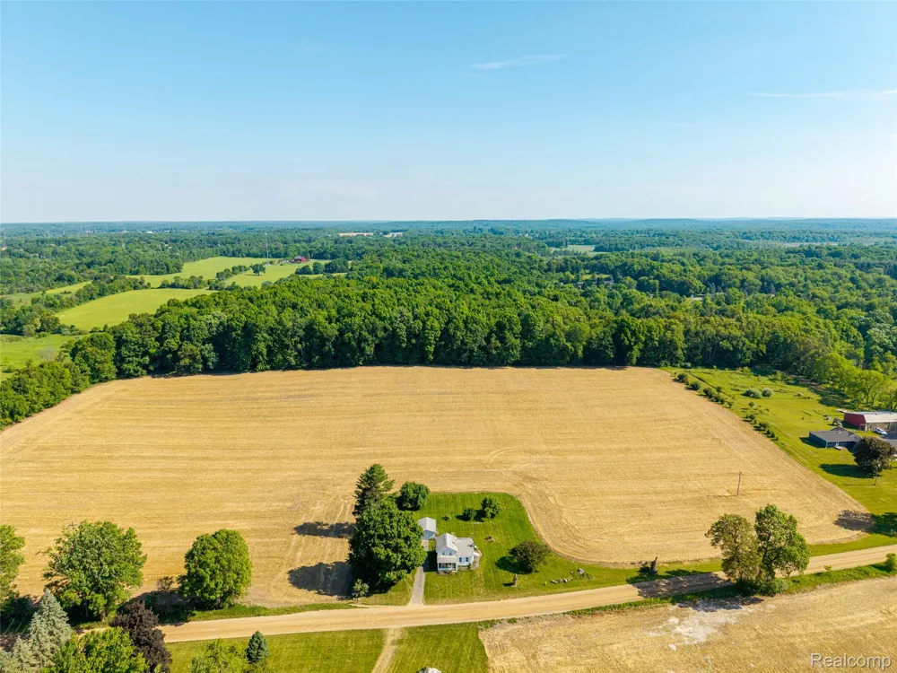 2851 Dancer Road Lima Township, MI 48130