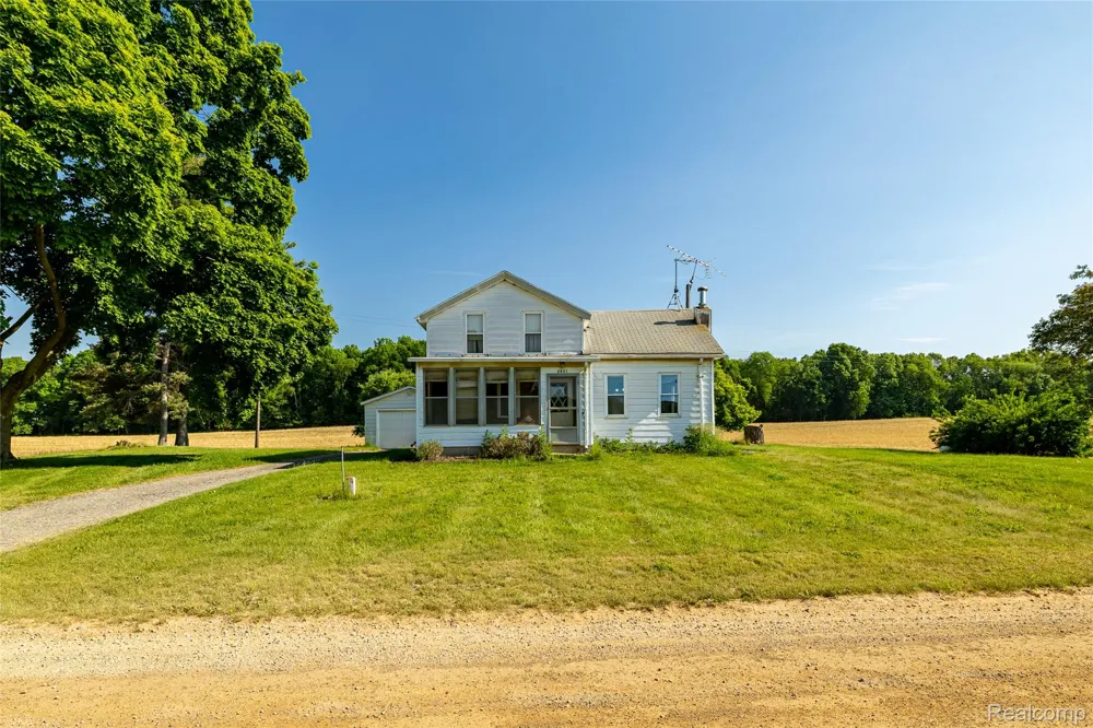 2851 Dancer Road Lima Township, MI 48130